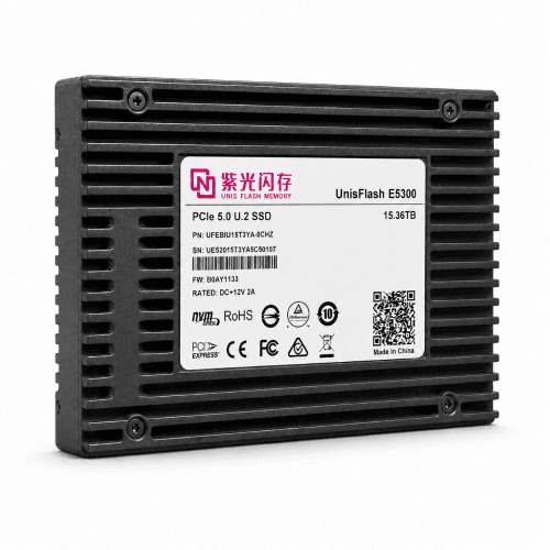 紫光闪存 PCIe Gen5 企业级固态硬盘 E5300 发布:国产主控,14GB/s 顺序性能