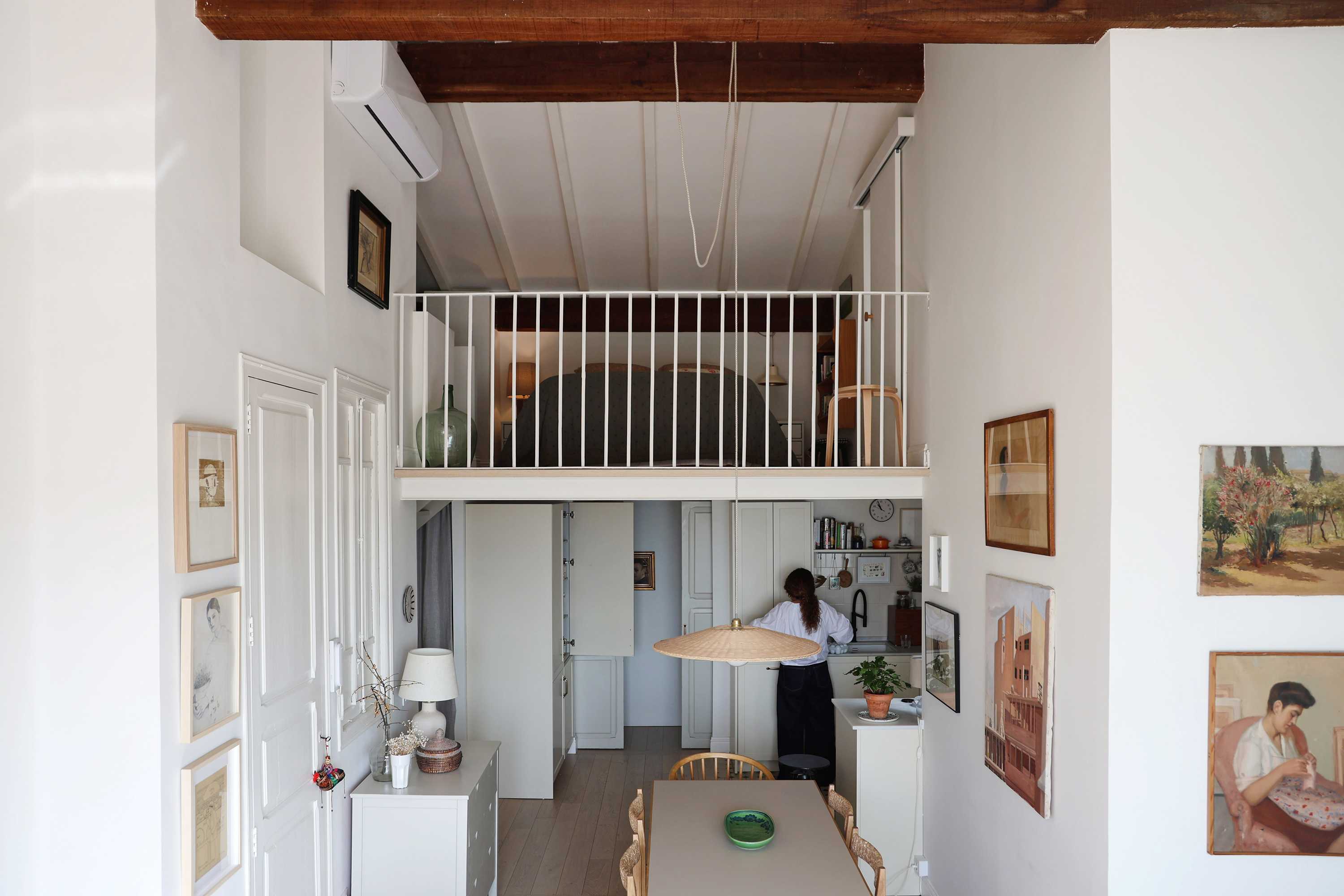 A Designer Turned Her Historic Spanish Apartment into a Warm, Personal Home