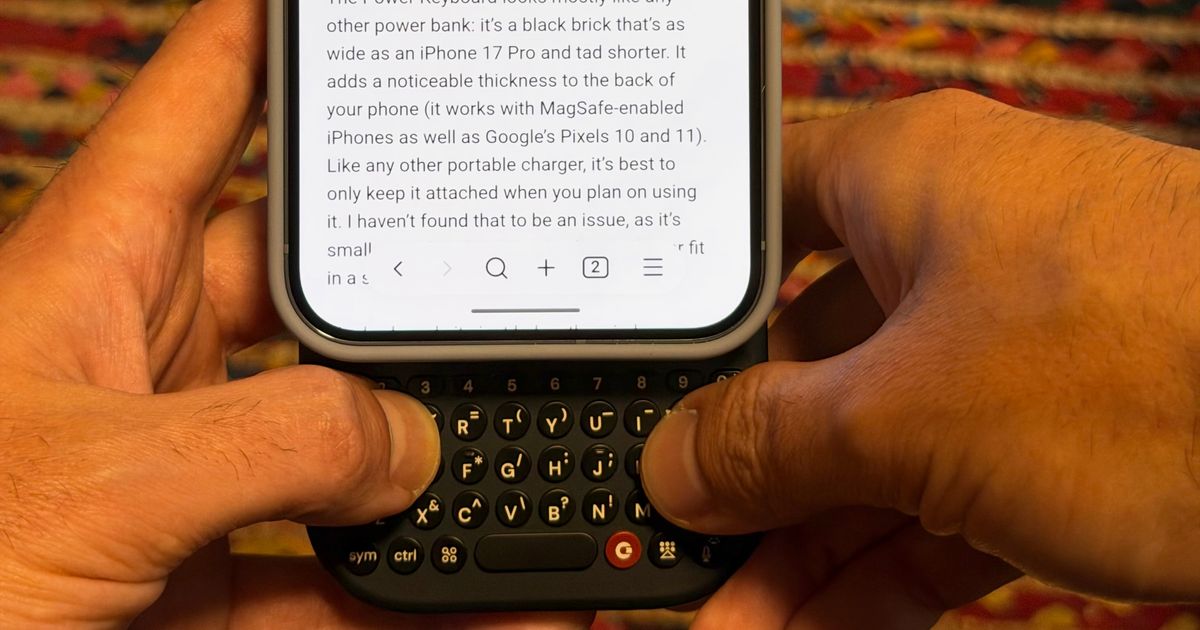 The Clicks Power Keyboard Makes Typing on an iPhone Fun Again