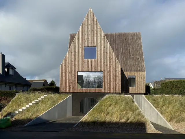 Vantieghem Talebi’s timber ‘House of Cards’ plays with a familiar form