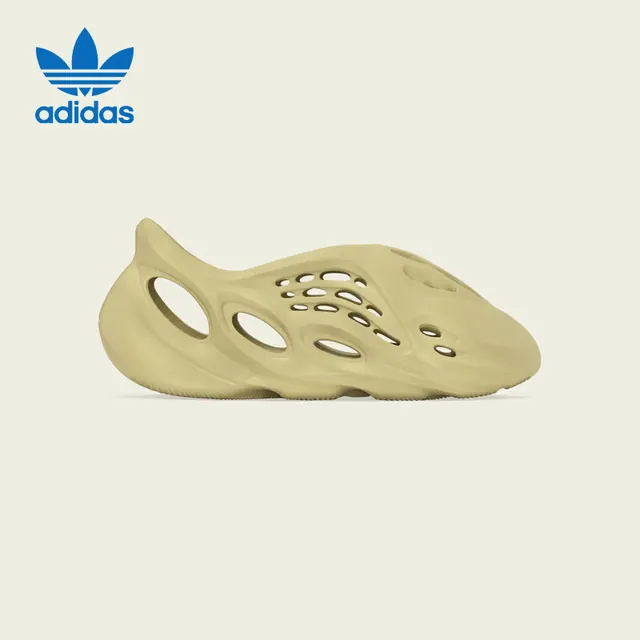 adidas ORIGINALS 泡沫 RNRYZY FOAM RNR防滑沙滩鞋GV6775 99元