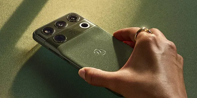 Motorola is officially launching its Signature 27 flagship next week