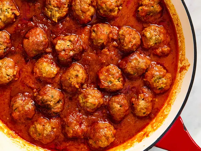 I Asked 2 Professional Chefs Their Secret to Ridiculously Tender Meatballs