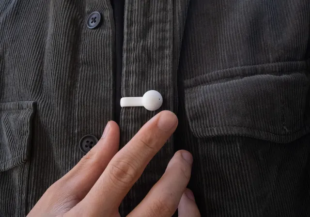 手机大厂开始做穿戴录音,卷的已经不是转写:OPPO 心力球体验