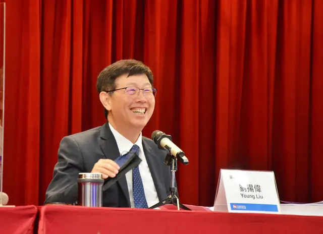 鸿海董事长刘扬伟:预计未来数年攻下全球 AI 服务器半壁江山