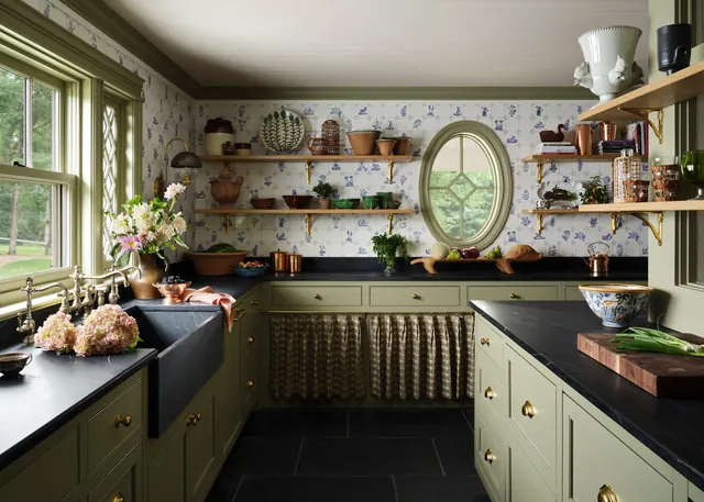 Vegetable Wallpaper and Animal-Clad Handmade Tiles Add Playful Charm to This Maryland Farmhouse