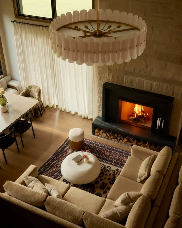 A Builder Became His Own Client for This Surprisingly Personal Family Lake House